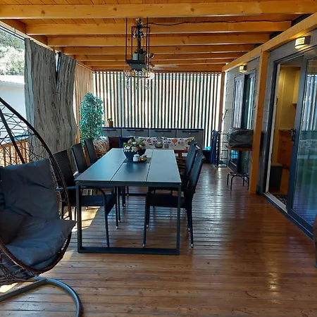 Mobile Eden Pavlov * Biograd Na Moru