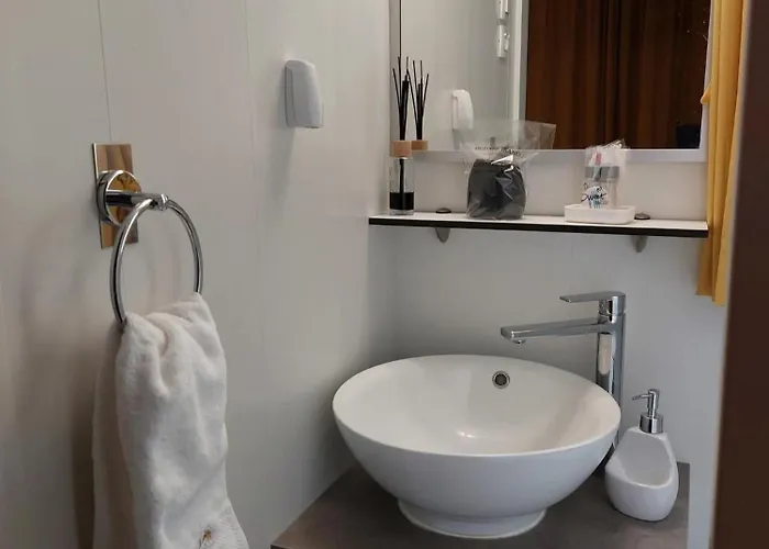 Kemp Mobile Eden Pavlov *