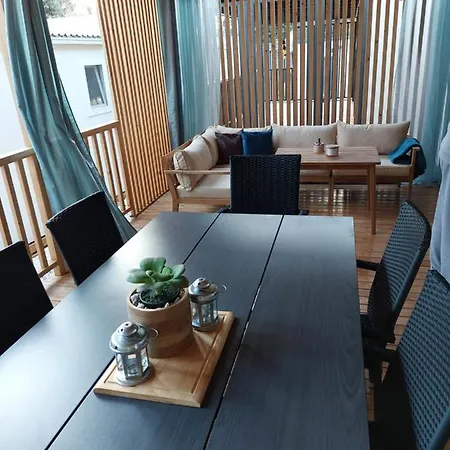 Mobile Eden Pavlov Biograd Na Moru