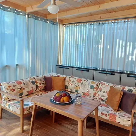 캠프장 Mobile Eden Pavlov